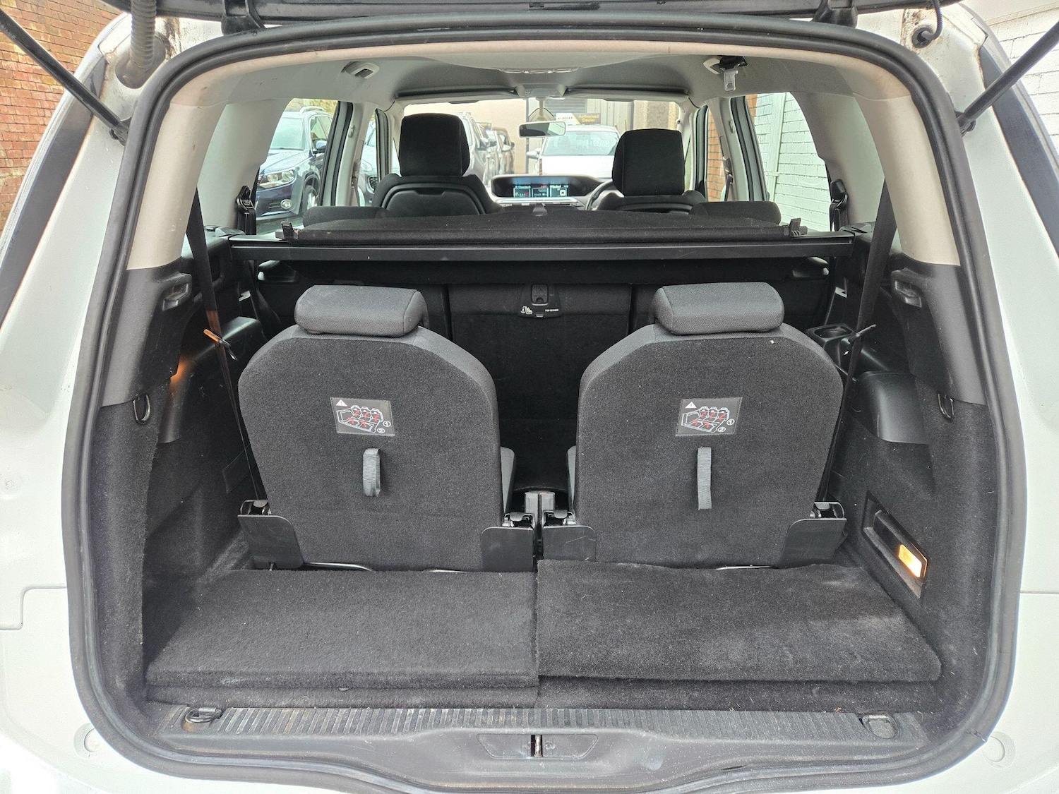 Used Citroen Grand C4 Picasso 2015 for sale - 77611727: Photo 33