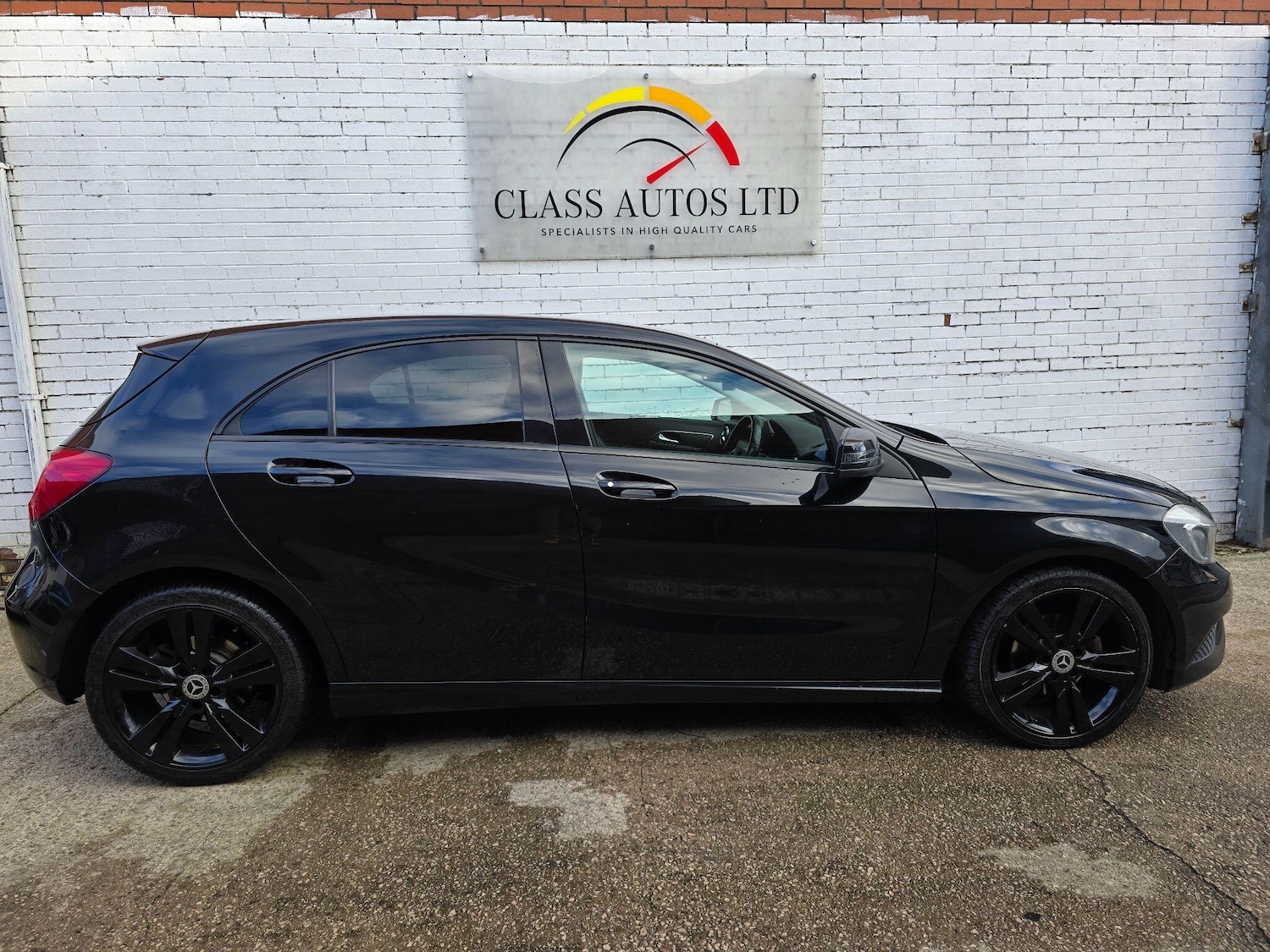 Used Mercedes-Benz A-Class 2013 for sale - 77057305: Photo 10