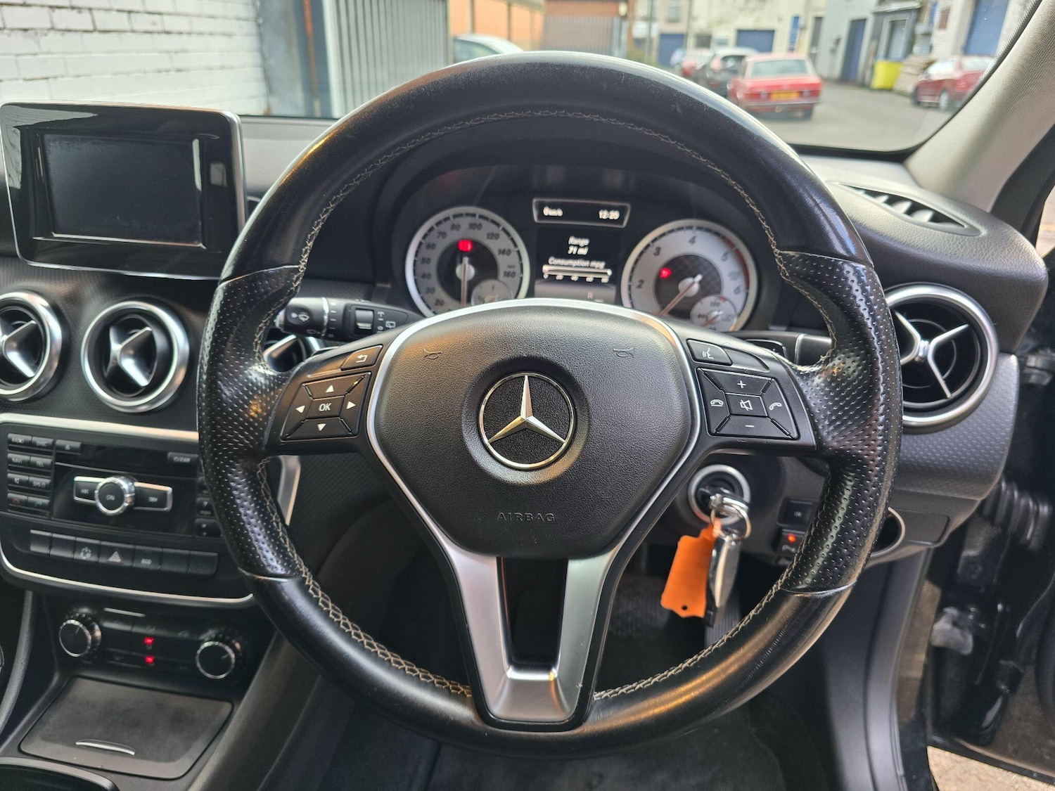 Used Mercedes-Benz A-Class 2013 for sale - 77057305: Photo 22