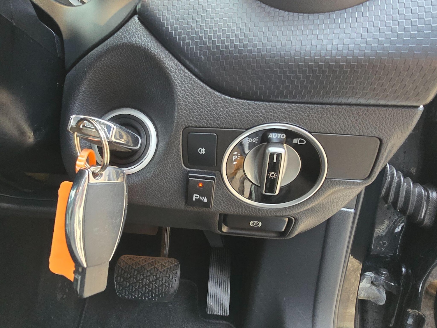 Used Mercedes-Benz A-Class 2013 for sale - 77057305: Photo 26