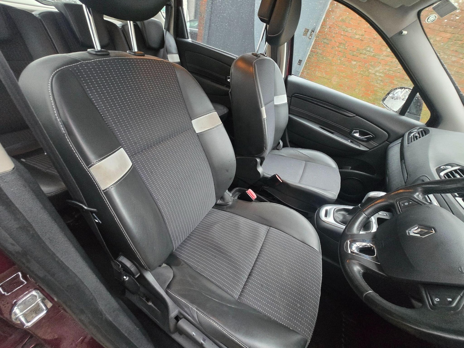 Used Renault Scenic 2013 for sale - 77191771: Photo 15