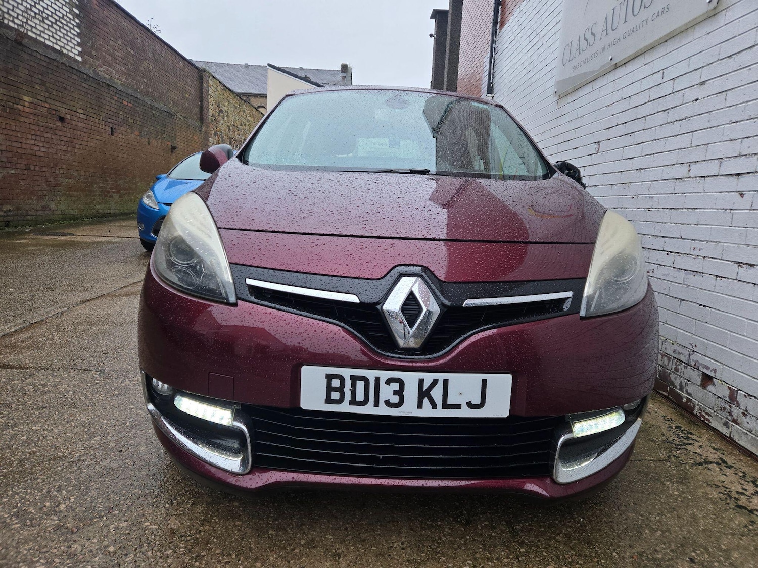 Used Renault Scenic 2013 for sale - 77191771: Photo 2