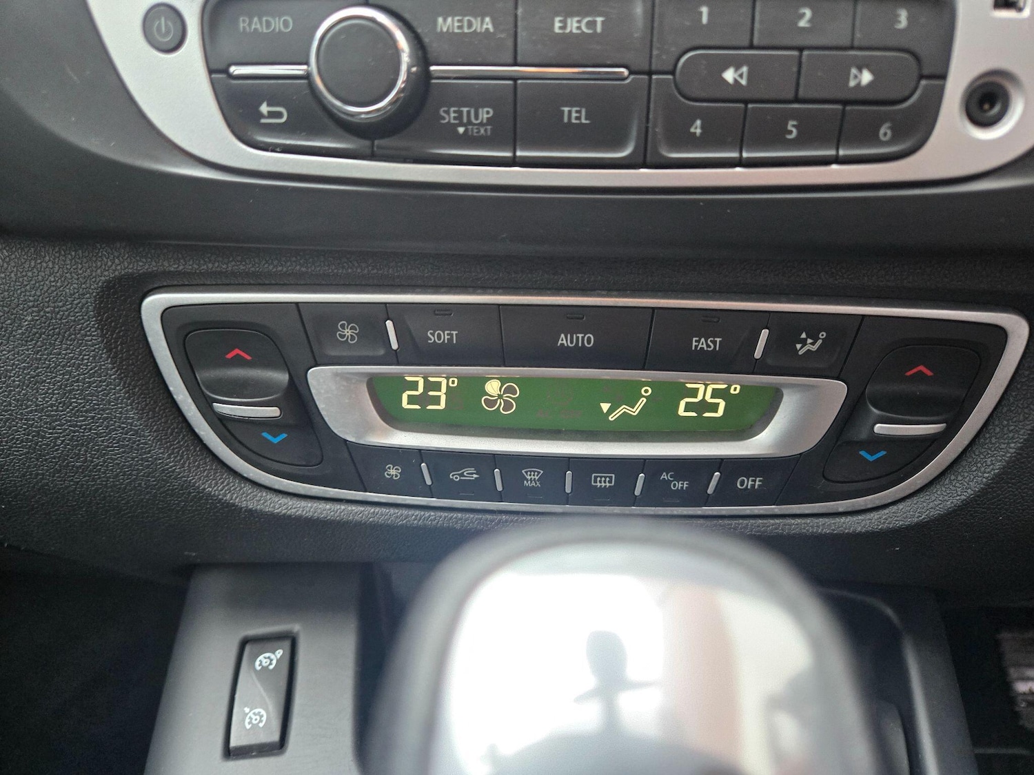 Used Renault Scenic 2013 for sale - 77191771: Photo 22