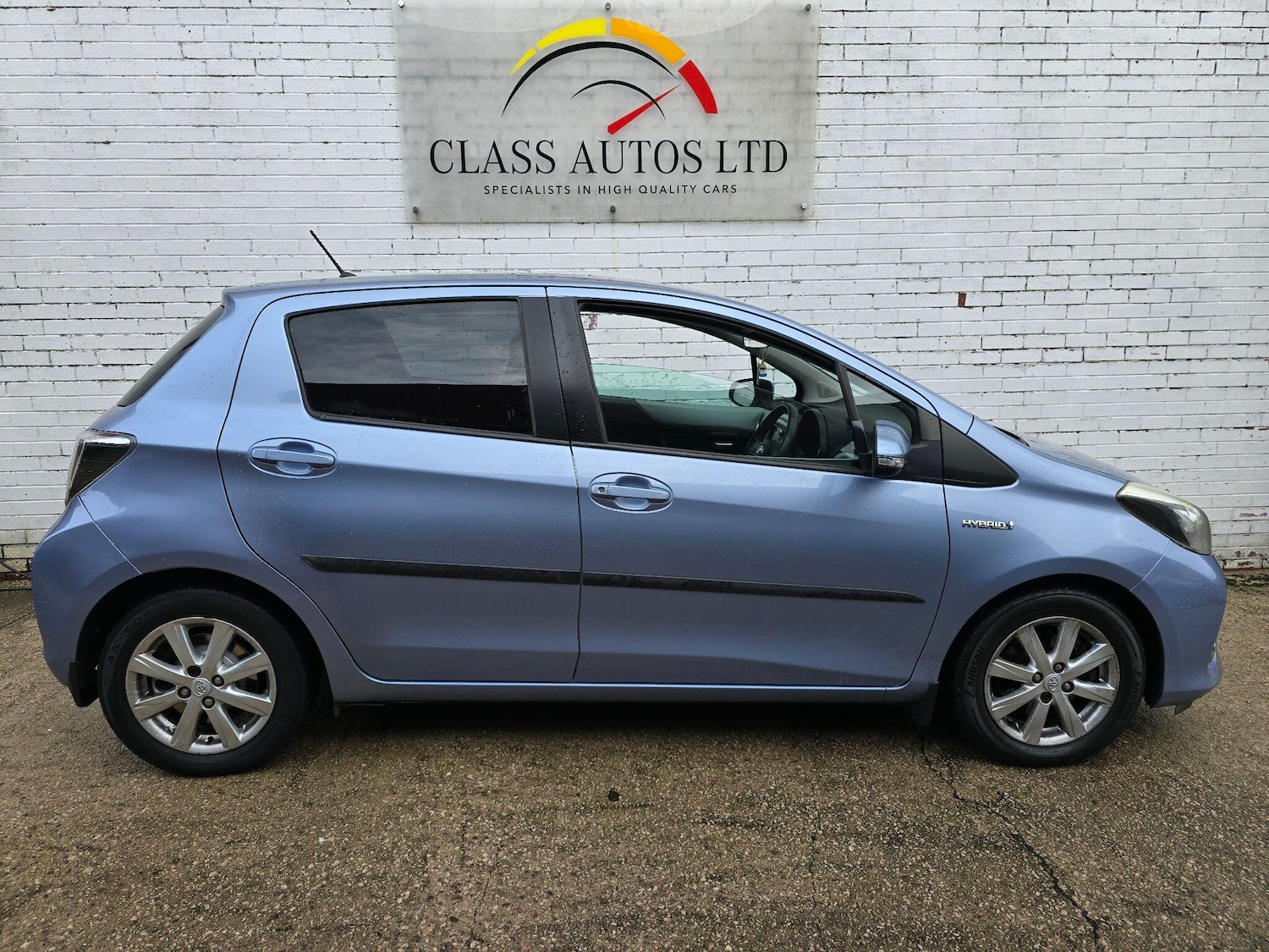 Used Toyota Yaris 2013 for sale - 76927027: Photo 11