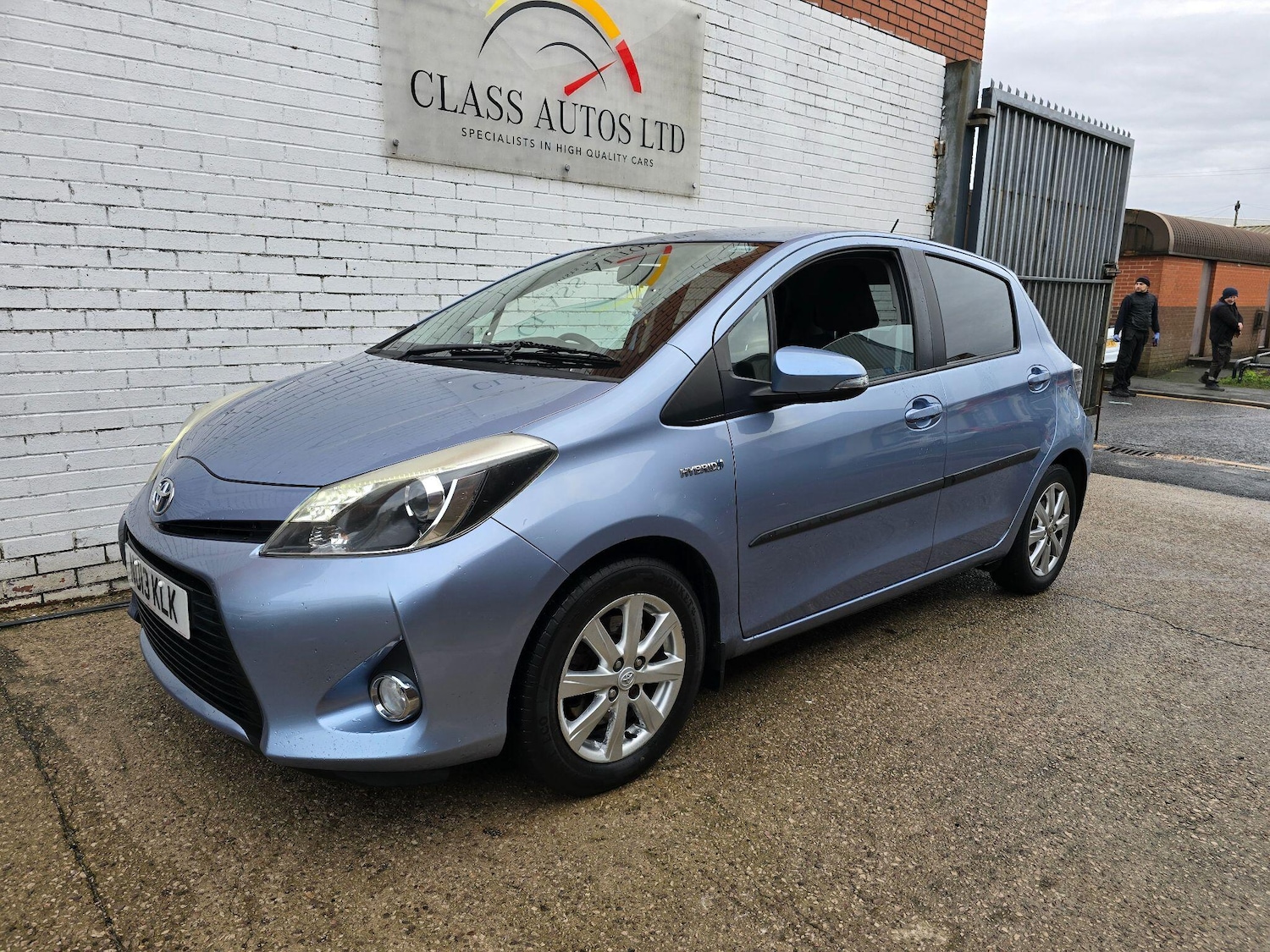 Used Toyota Yaris 2013 for sale - 76927027: Photo 8