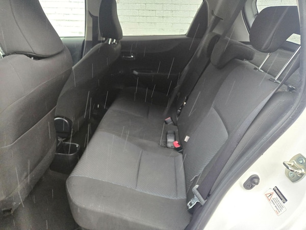 Used Toyota Yaris 2013 for sale - 76326994: Photo 16