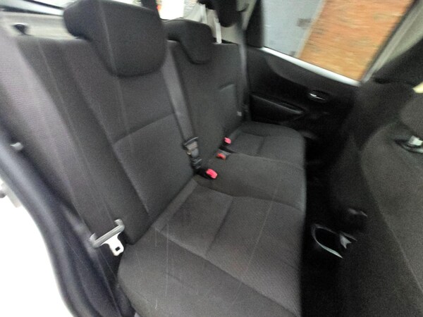 Used Toyota Yaris 2013 for sale - 76326994: Photo 17