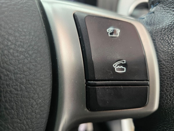 Used Toyota Yaris 2013 for sale - 76326994: Photo 19