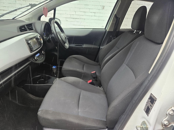 Used Toyota Yaris 2013 for sale - 76326994: Photo 27