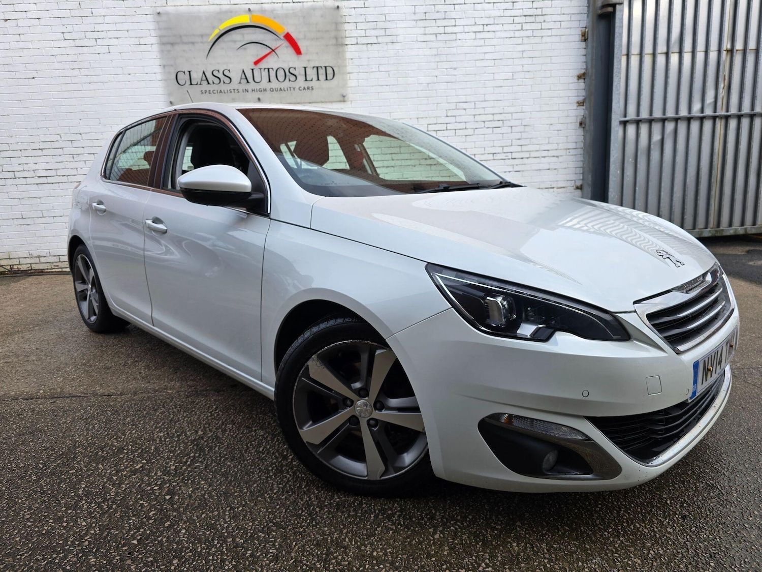 Used Peugeot 308 2014 for sale - 76926177: Photo 1