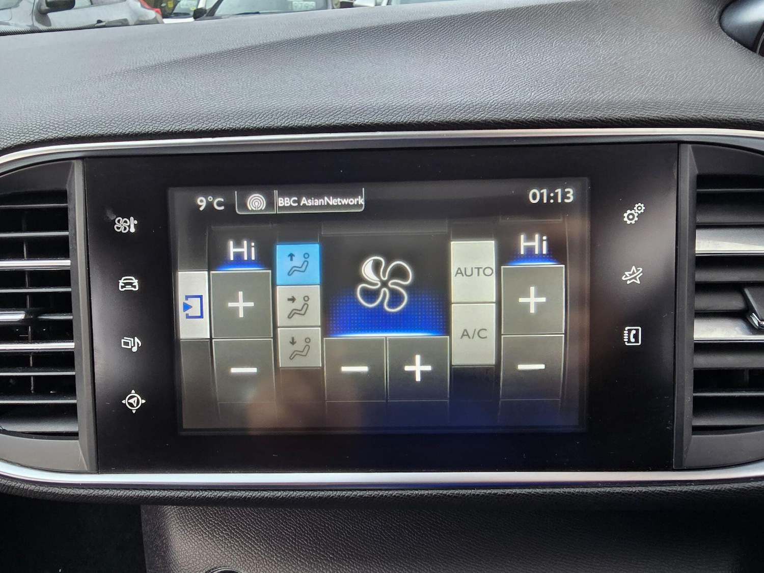 Used Peugeot 308 2014 for sale - 76926177: Photo 15