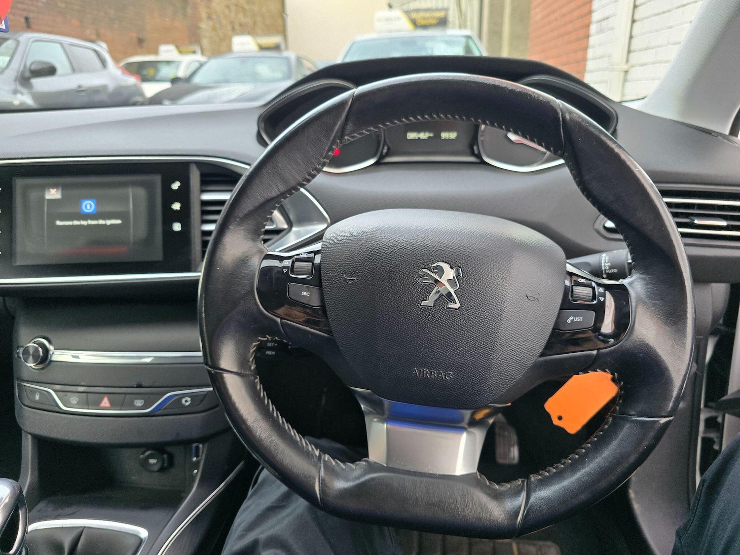 Used Peugeot 308 2014 for sale - 76926177: Photo 24