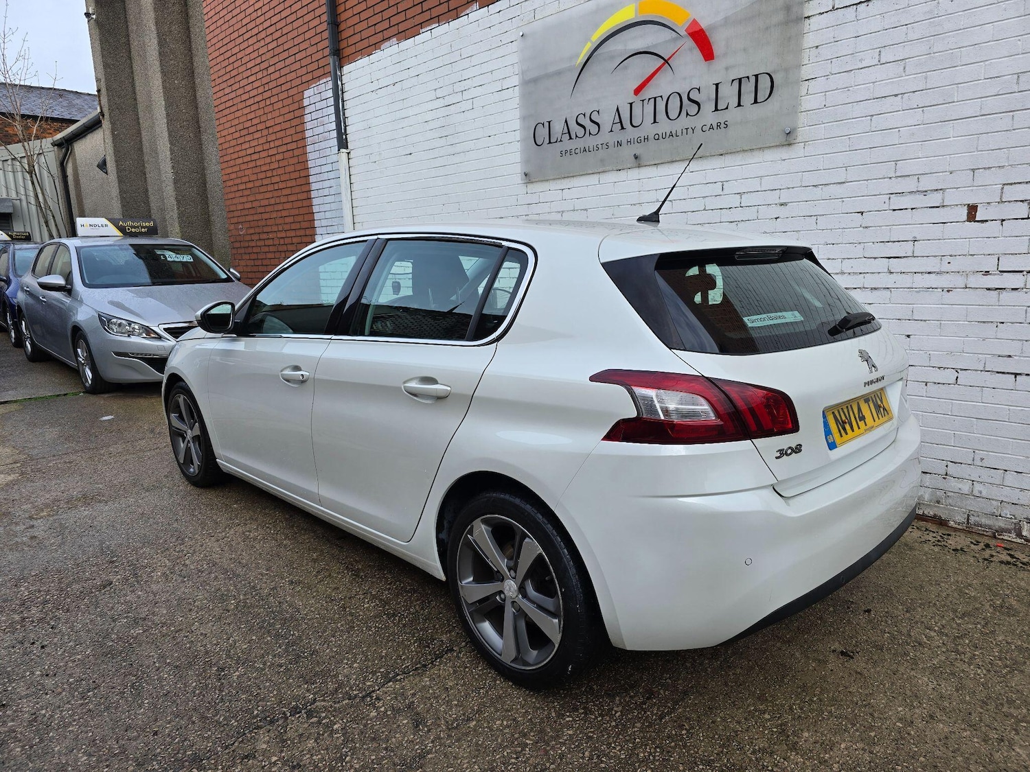Used Peugeot 308 2014 for sale - 76926177: Photo 5
