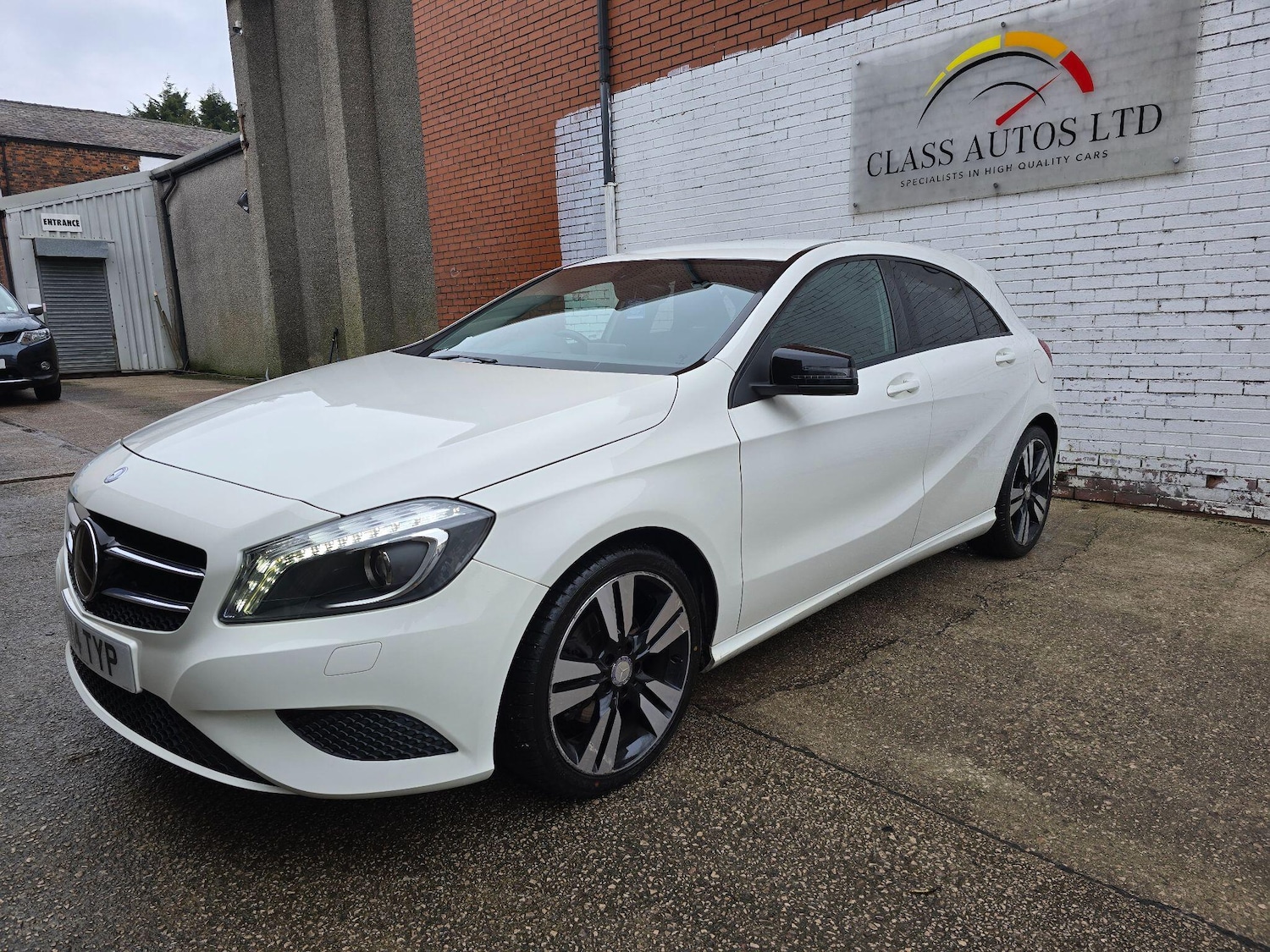 Used Mercedes-Benz A-Class 2014 for sale - 77144393: Photo 8