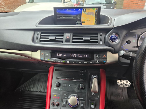 Used Lexus CT for sale - 76251372: Photo 31