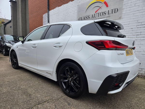 Used Lexus CT for sale - 76251372: Photo 4