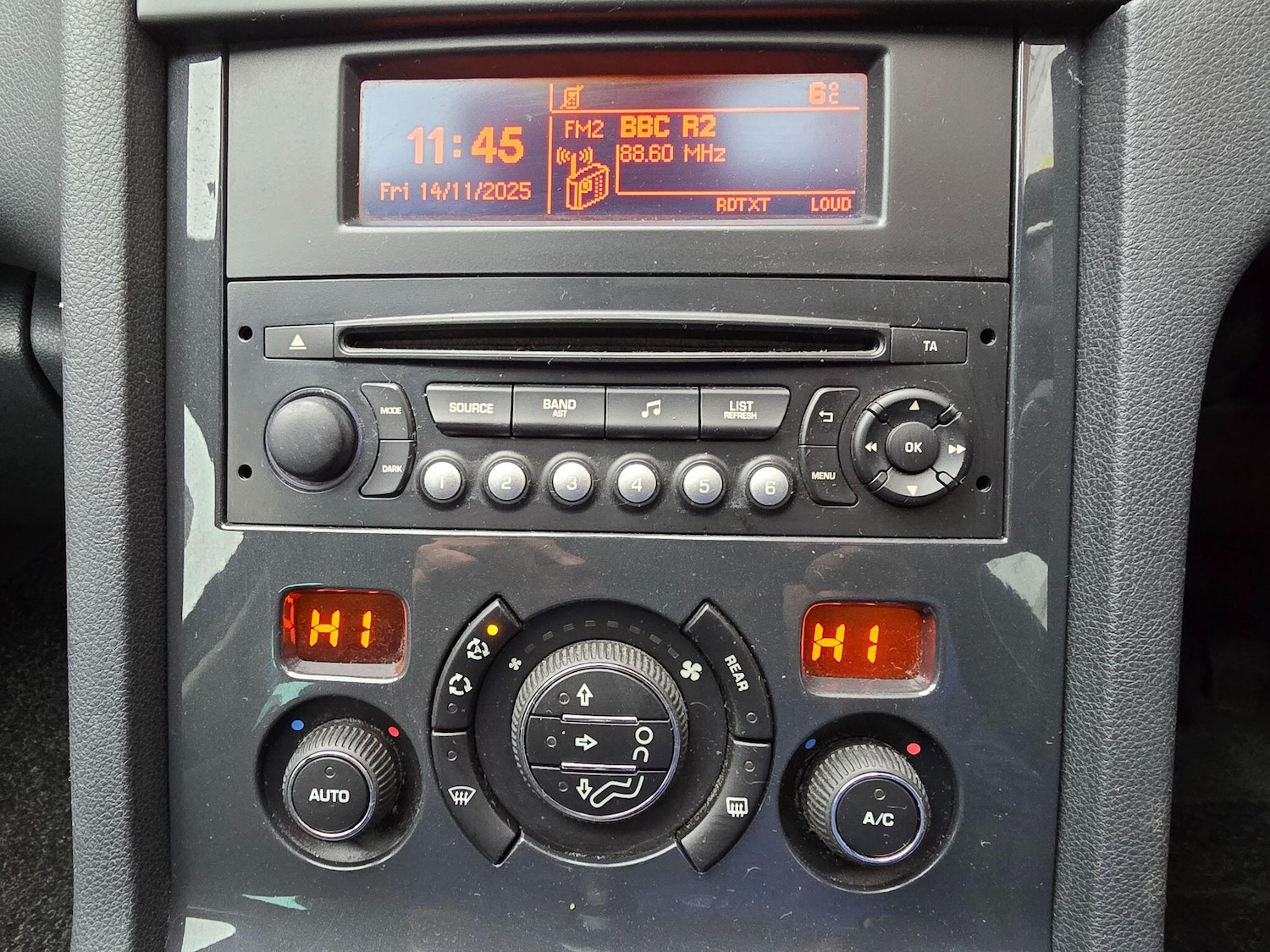 Used Peugeot 5008 2014 for sale - 76584487: Photo 20