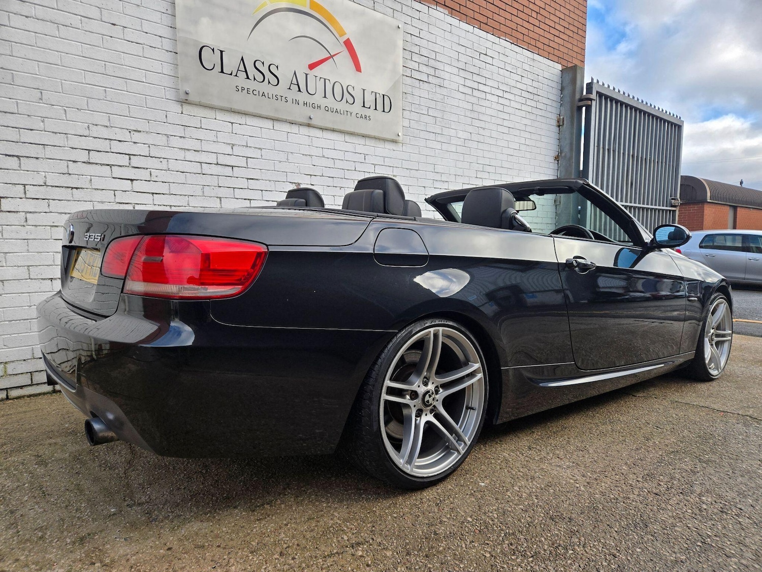 Used BMW 3 Series 2009 for sale - 77131451: Photo 11