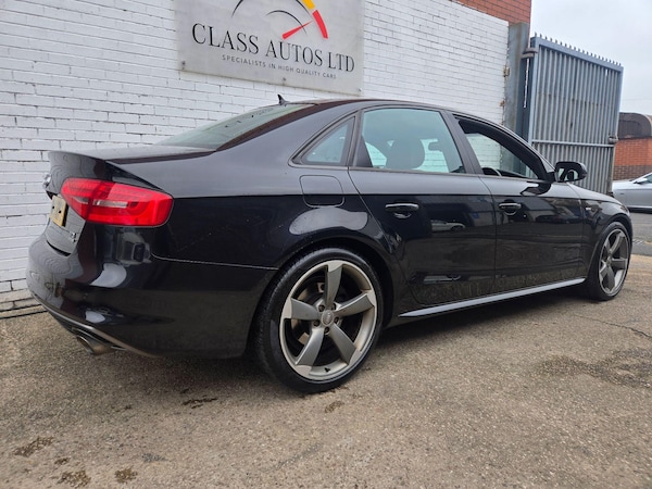 Used Audi A4 2013 for sale - 76270362: Photo 11