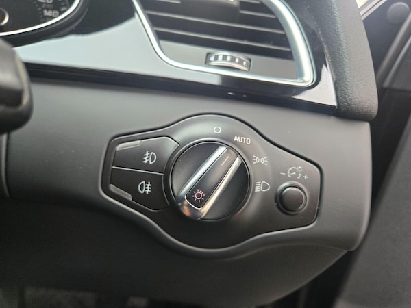 Used Audi A4 2013 for sale - 76270362: Photo 19