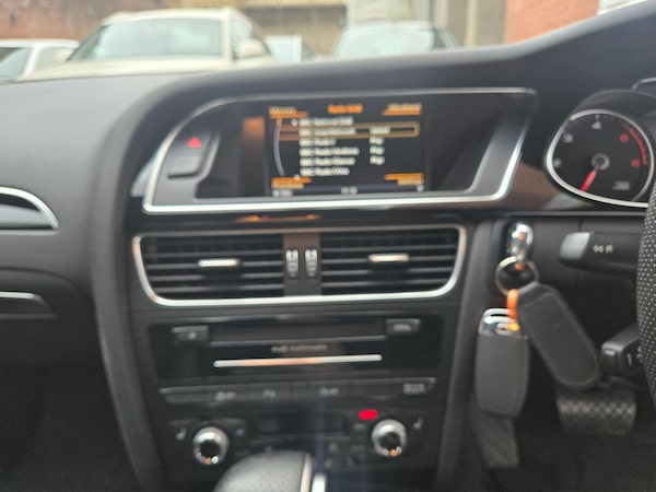 Used Audi A4 2013 for sale - 76270362: Photo 24