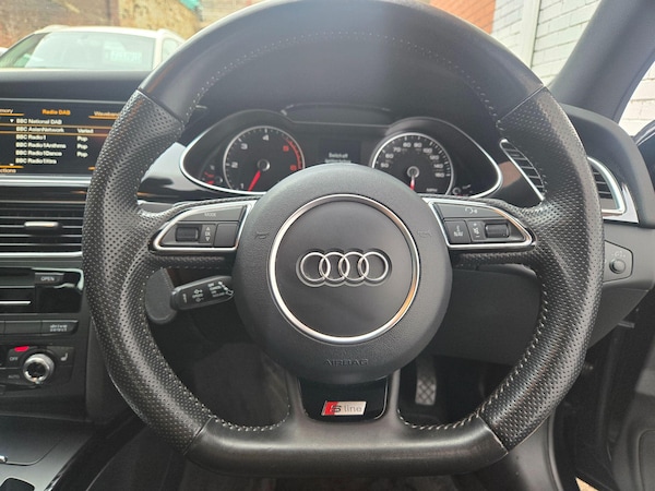 Used Audi A4 2013 for sale - 76270362: Photo 32
