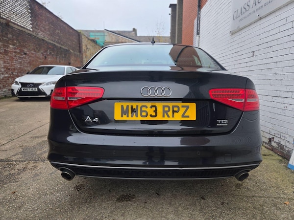 Used Audi A4 2013 for sale - 76270362: Photo 9