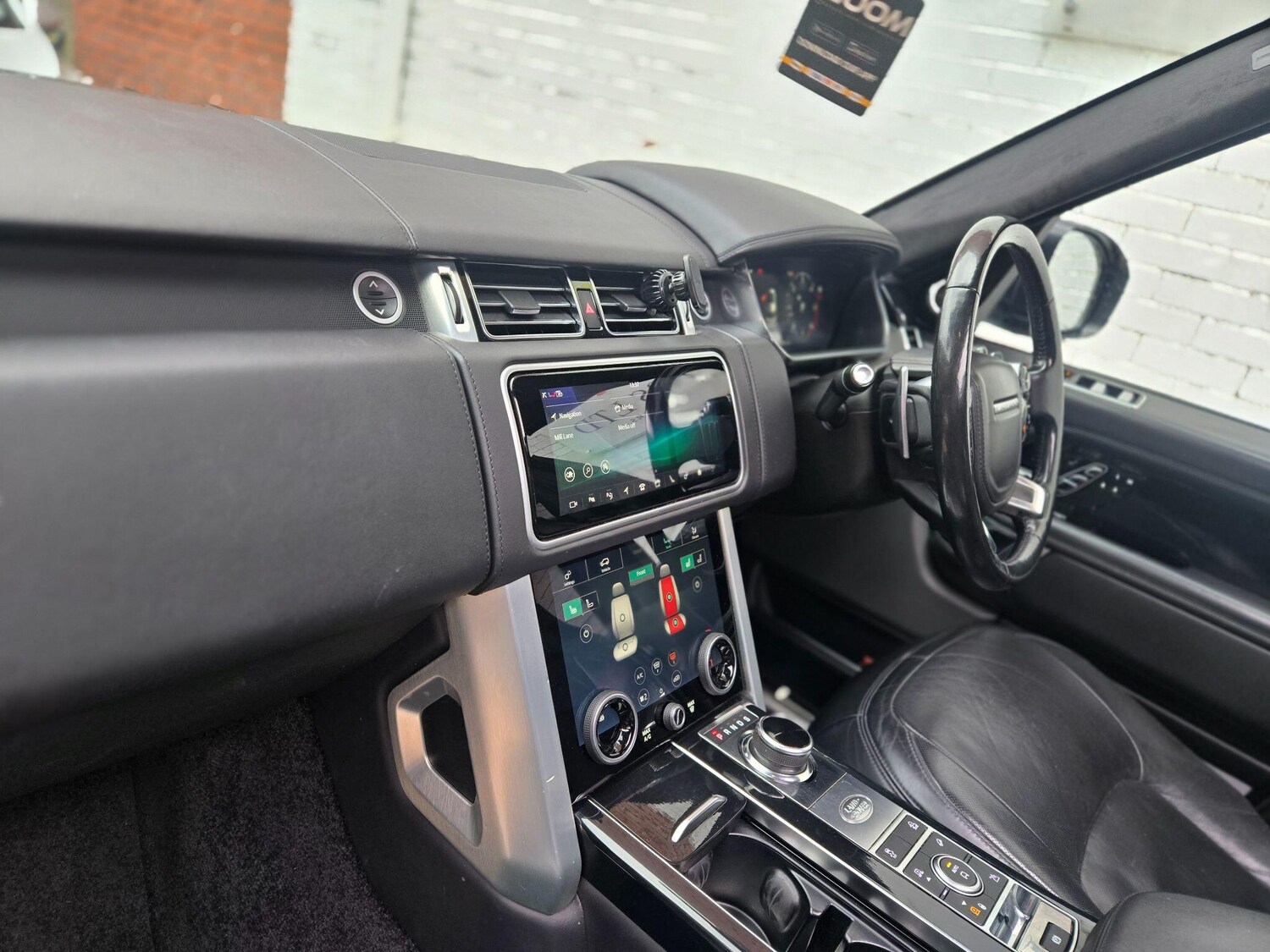 Used Land Rover Range Rover 2018 for sale - 77454740: Photo 11