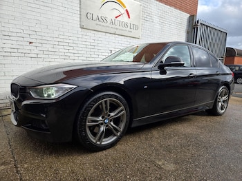 Used BMW 3 Series 2013 for sale - 77633078: Photo