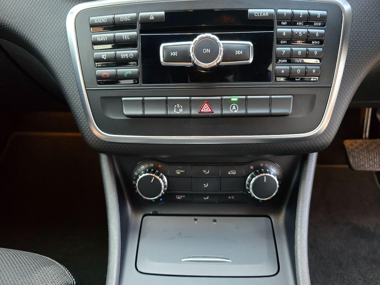 Used Mercedes-Benz A-Class 2015 for sale - 76990040: Photo 24