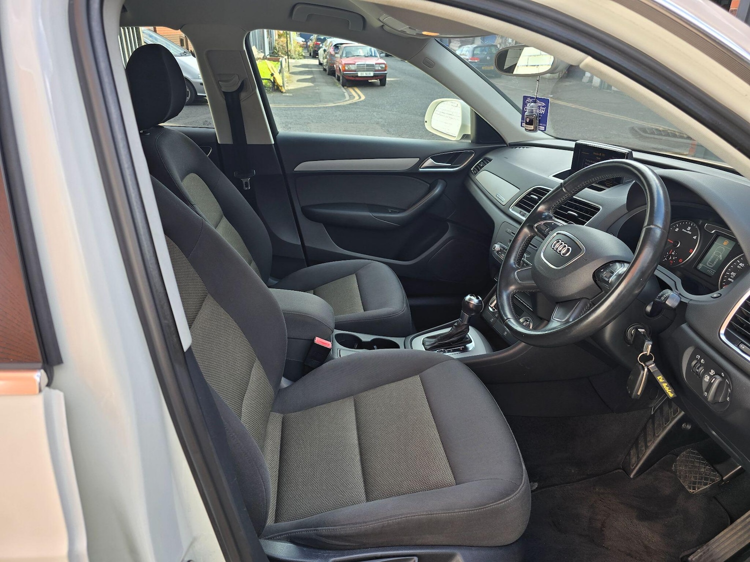 Used Audi Q3 2012 for sale - 76094234: Photo 14