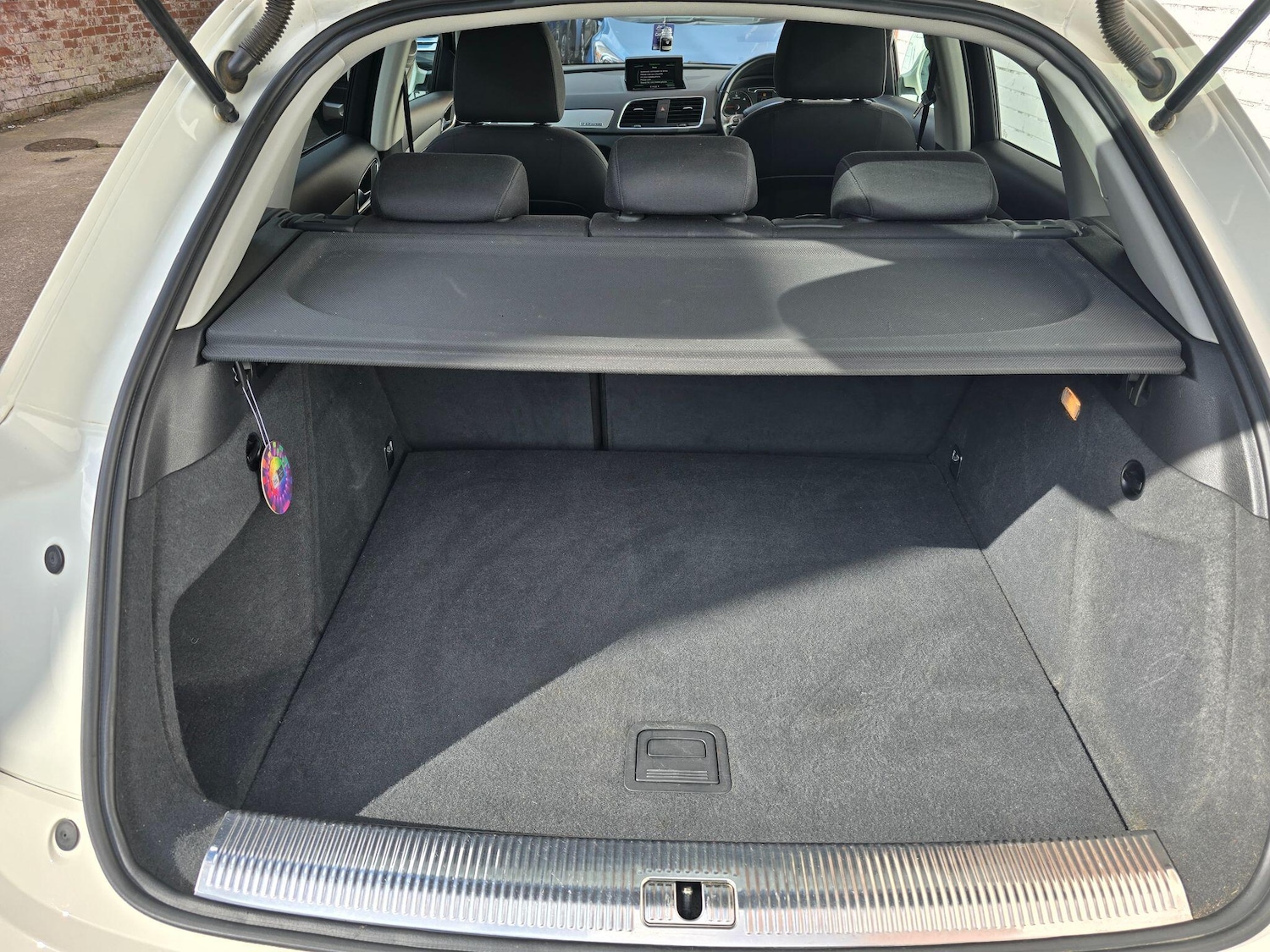 Used Audi Q3 2012 for sale - 76094234: Photo 23