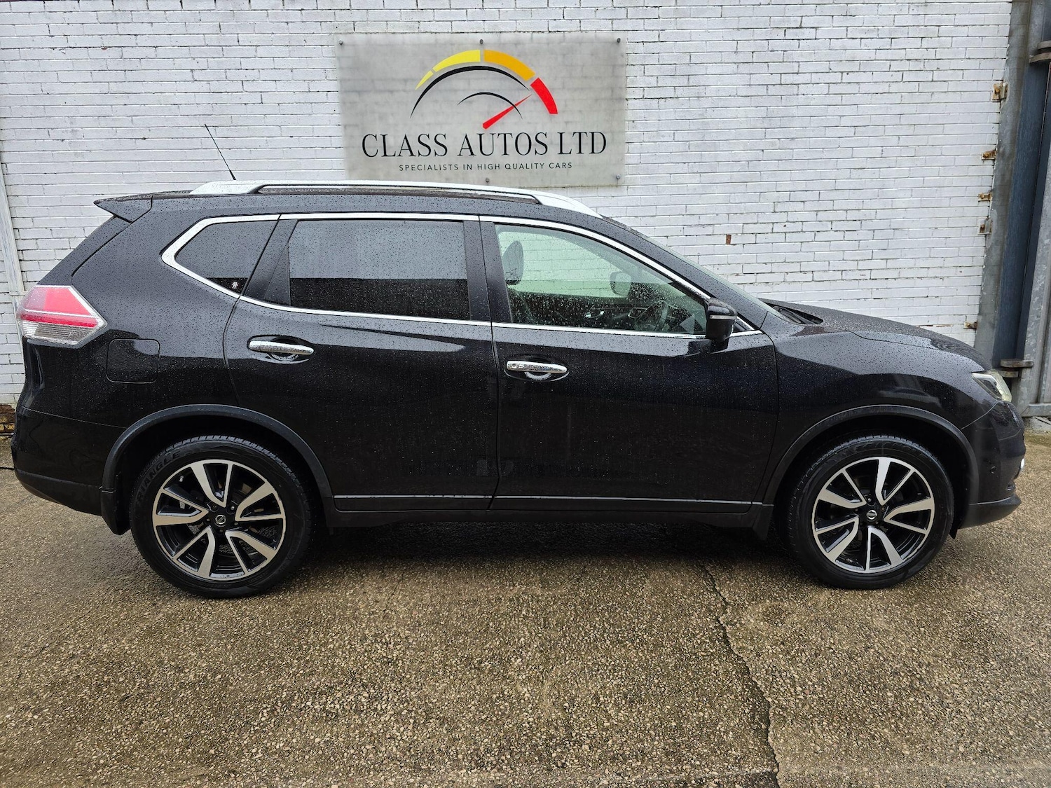 Used Nissan X-Trail 2015 for sale - 77632975: Photo 10