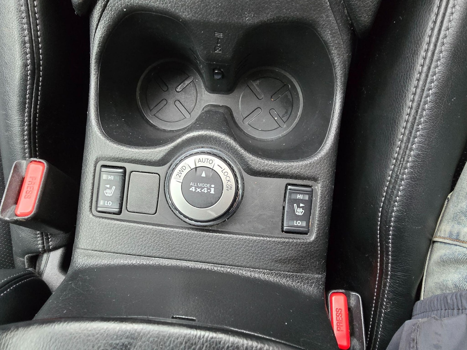 Used Nissan X-Trail 2015 for sale - 77632975: Photo 17