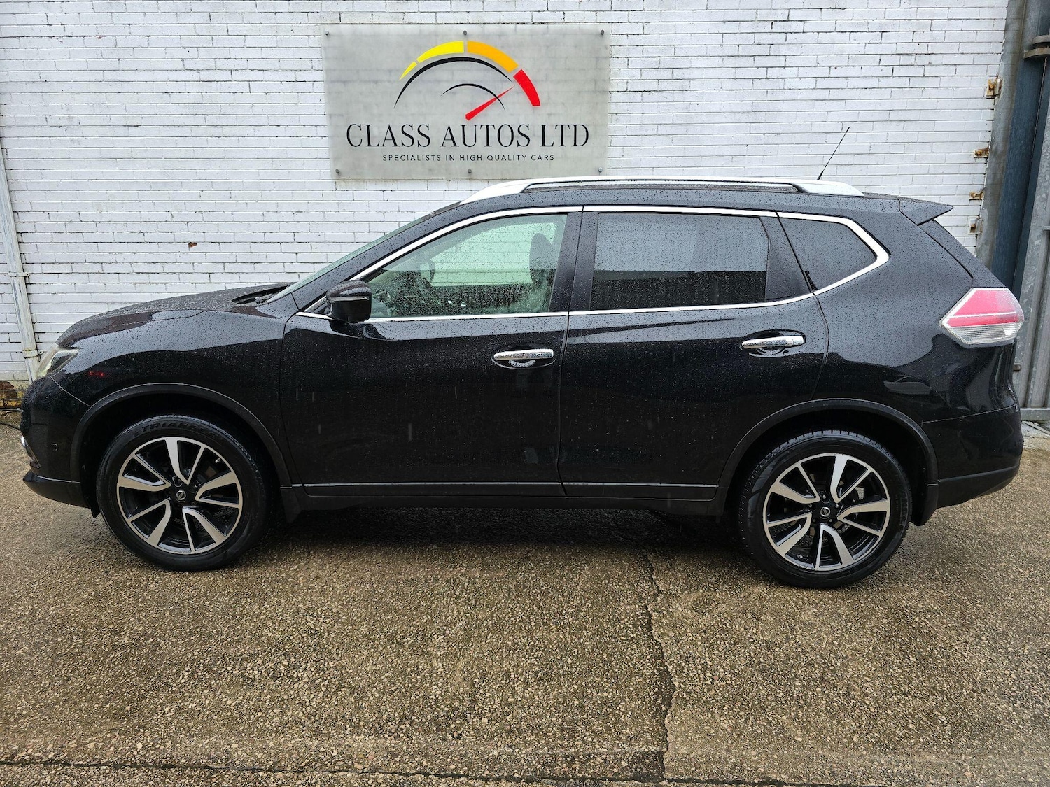Used Nissan X-Trail 2015 for sale - 77632975: Photo 8