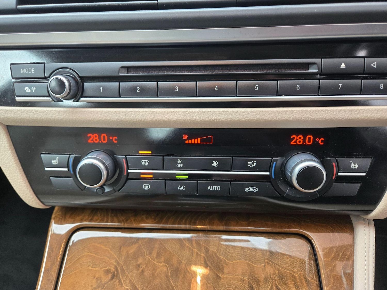 Used BMW 5 Series 2013 for sale - 76370645: Photo 22