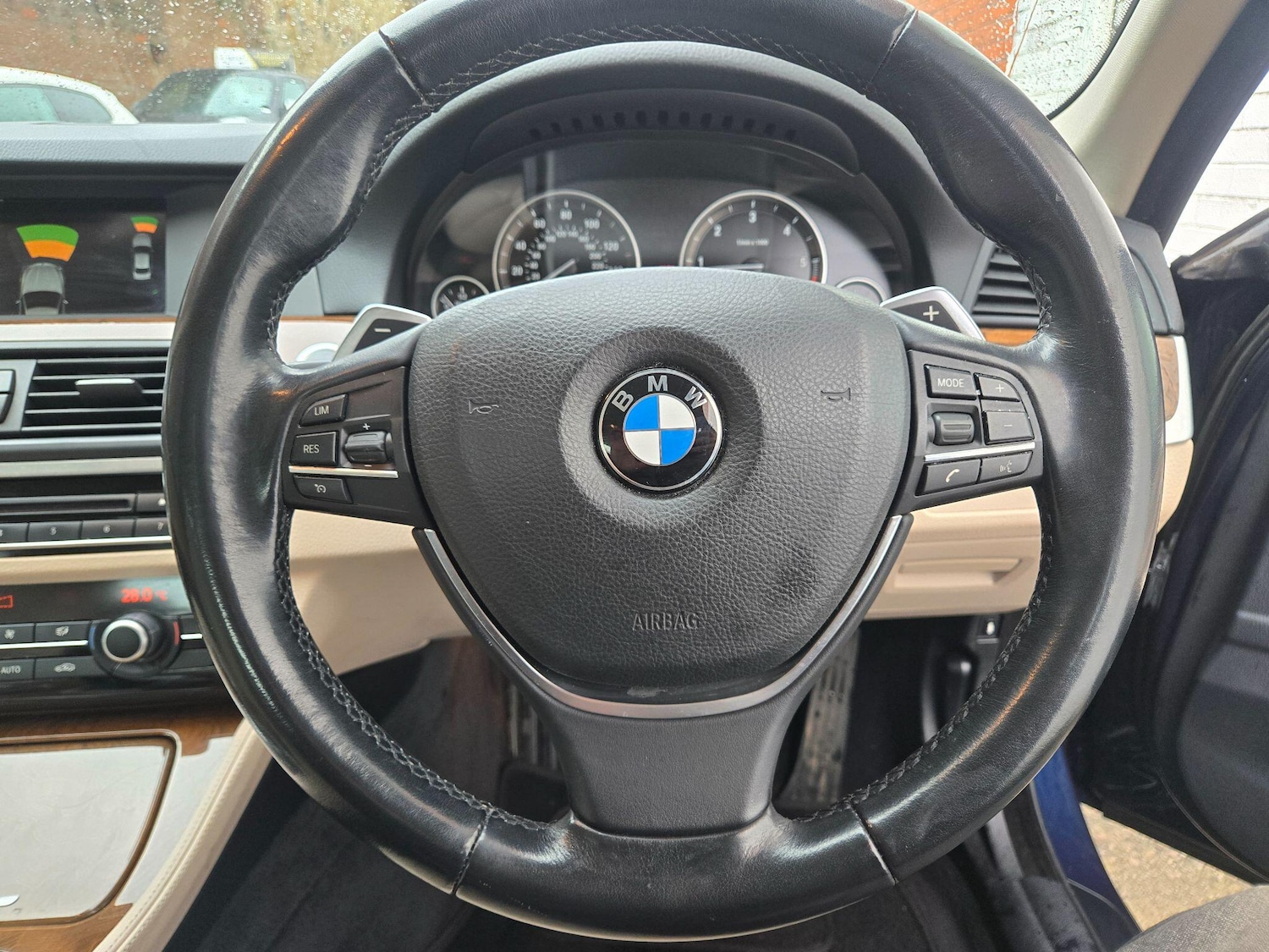 Used BMW 5 Series 2013 for sale - 76370645: Photo 30