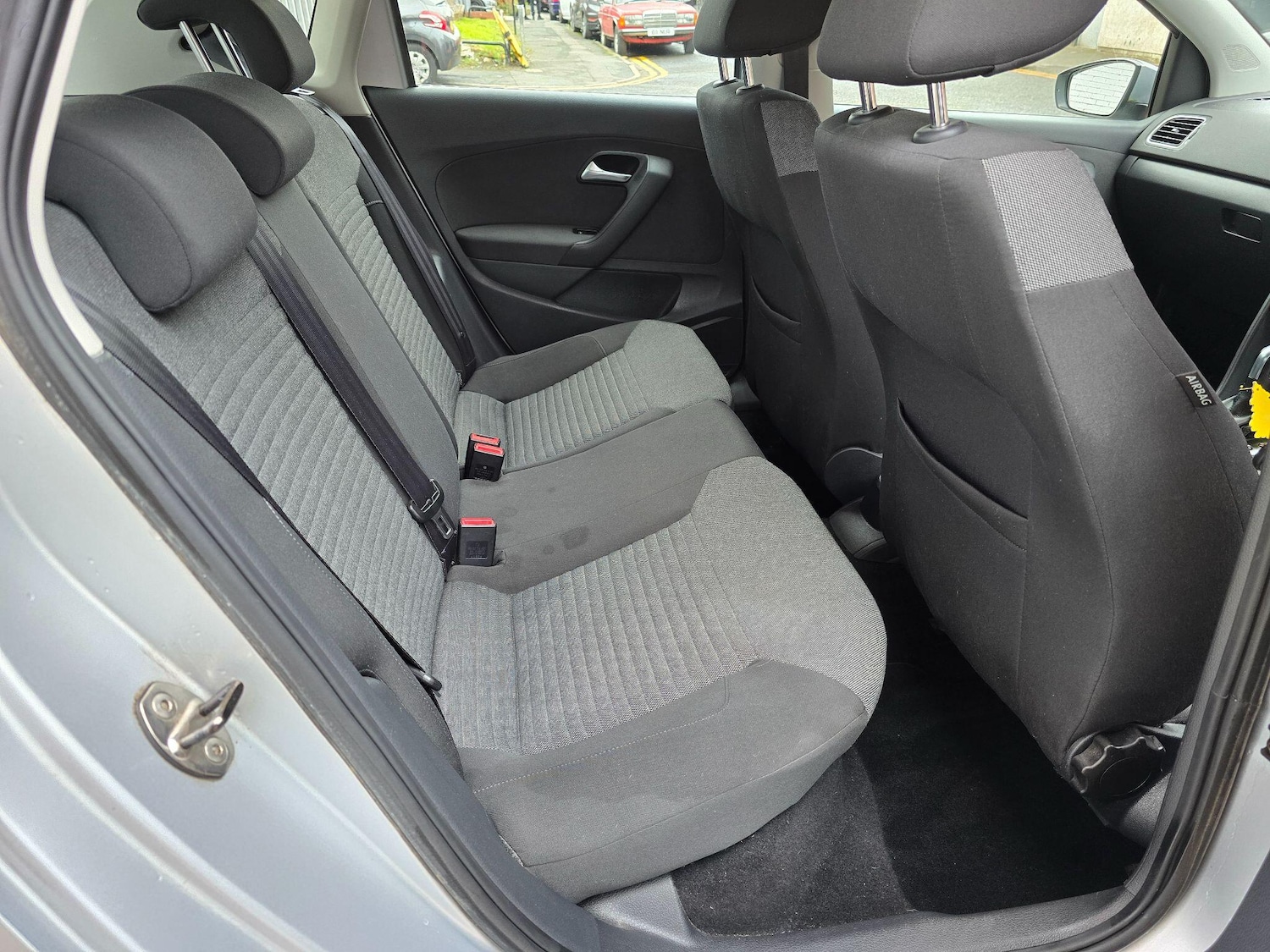 Used Volkswagen Polo 2011 for sale - 76138228: Photo 14
