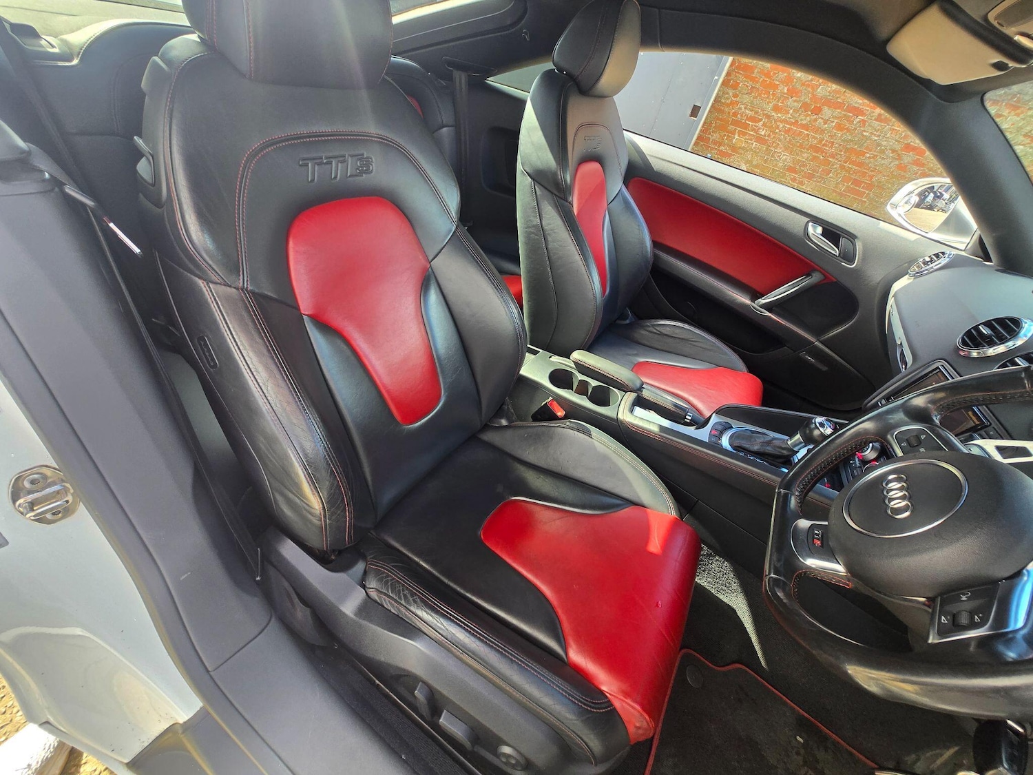 Used Audi TT 2011 for sale - 78115568: Photo 16