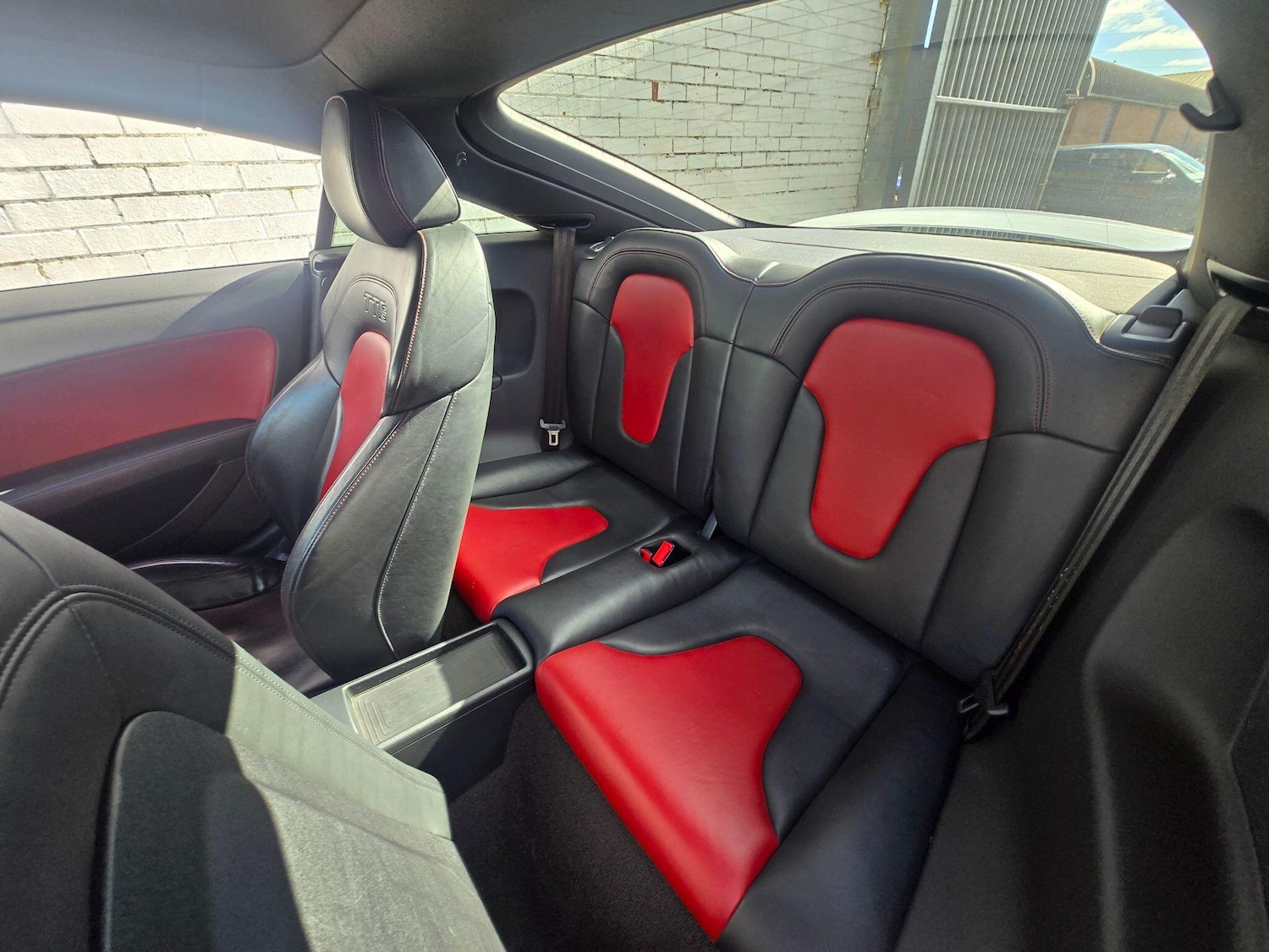 Used Audi TT 2011 for sale - 78115568: Photo 17