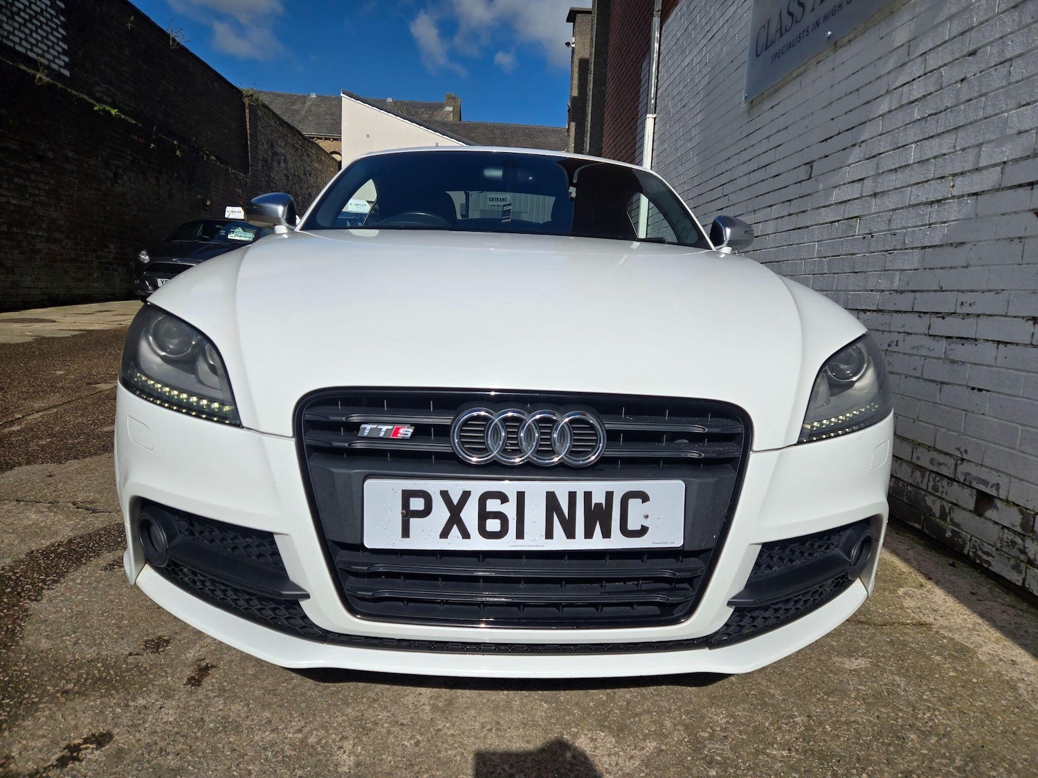 Used Audi TT 2011 for sale - 78115568: Photo 2