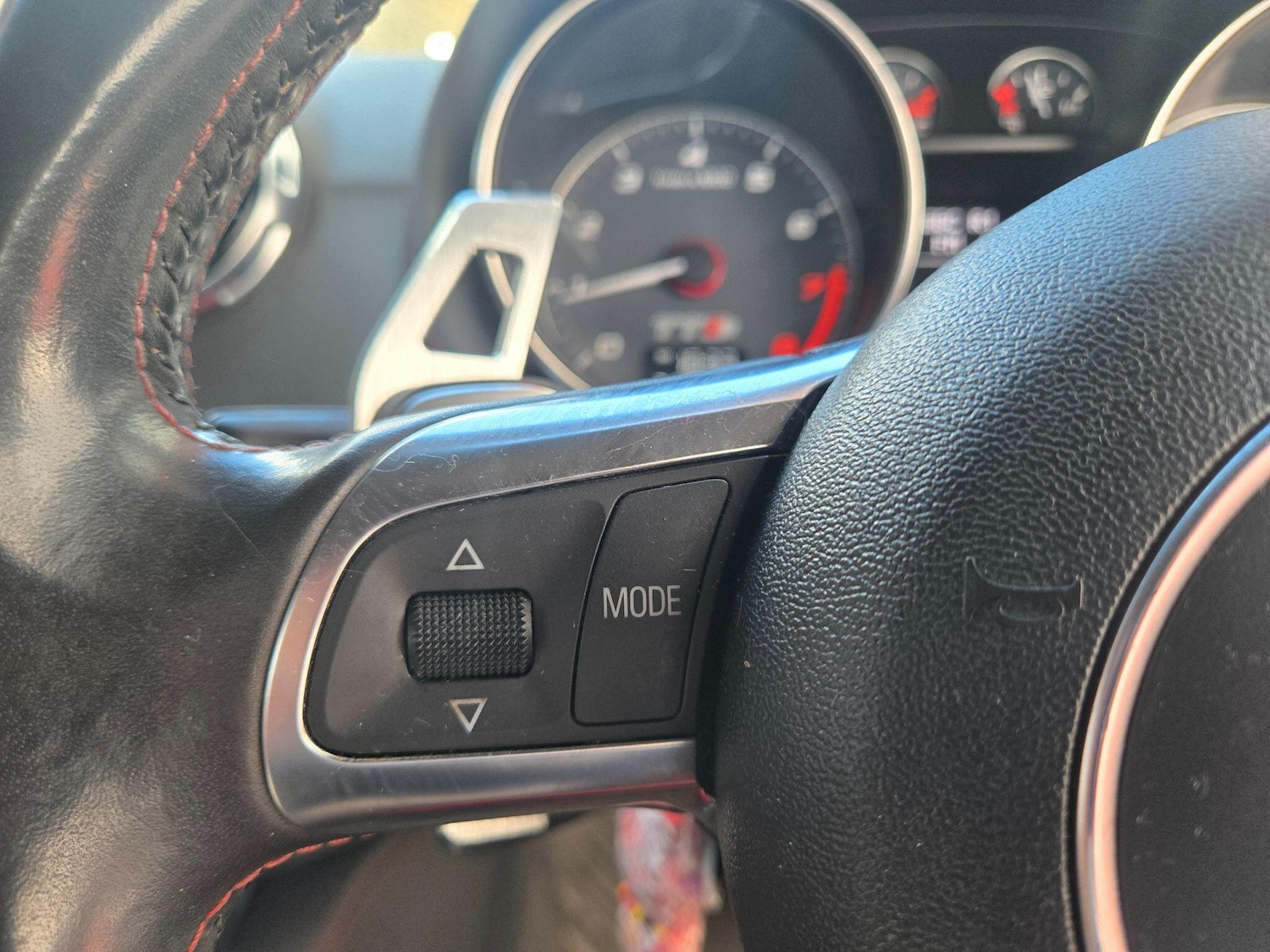 Used Audi TT 2011 for sale - 78115568: Photo 22