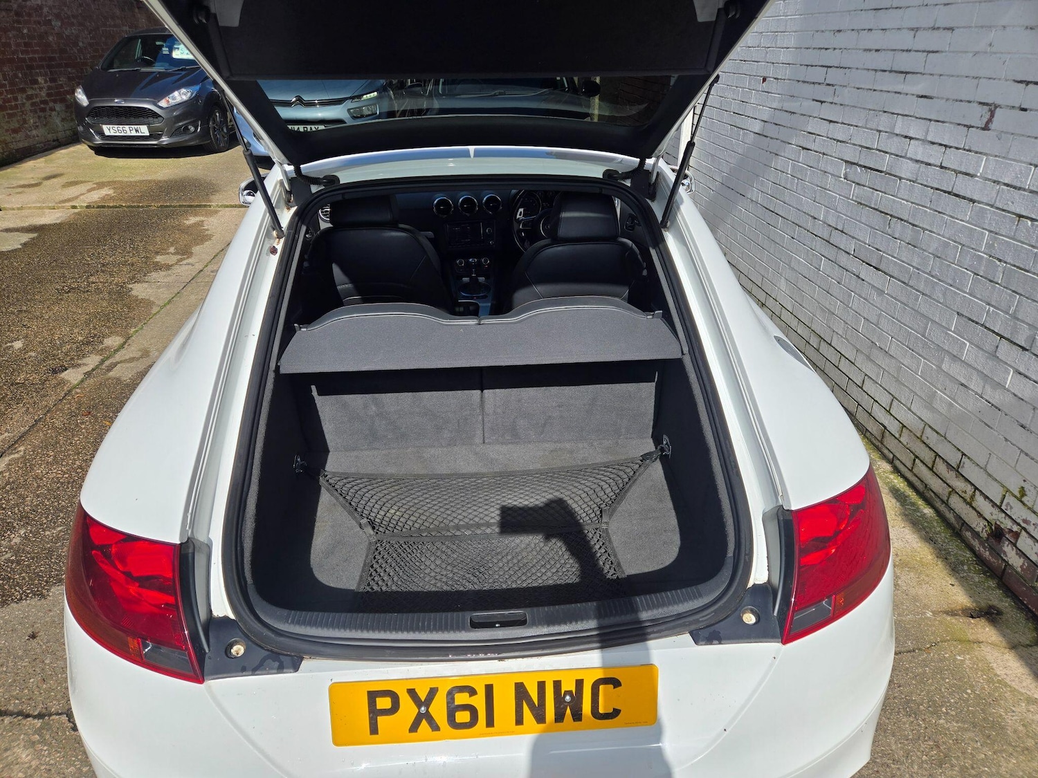 Used Audi TT 2011 for sale - 78115568: Photo 32