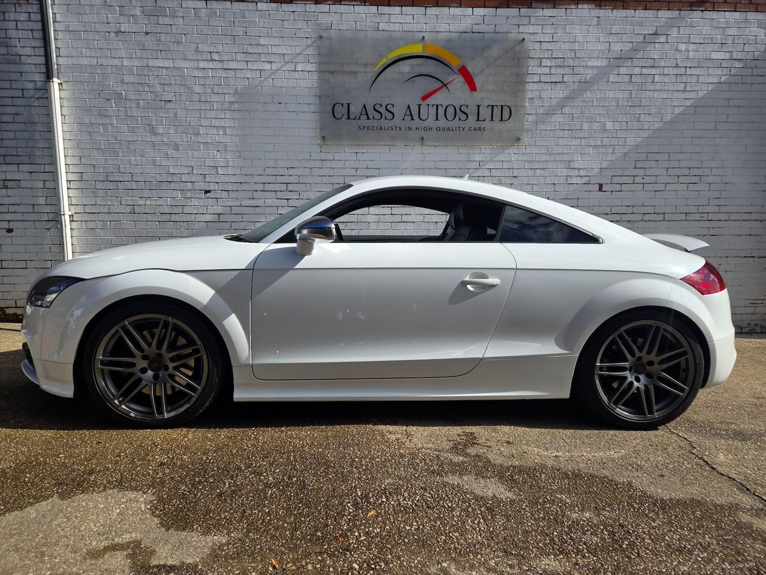 Used Audi TT 2011 for sale - 78115568: Photo 8