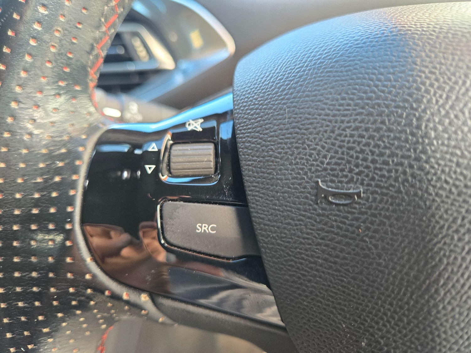 Used Peugeot 308 for sale - 78115470: Photo 18