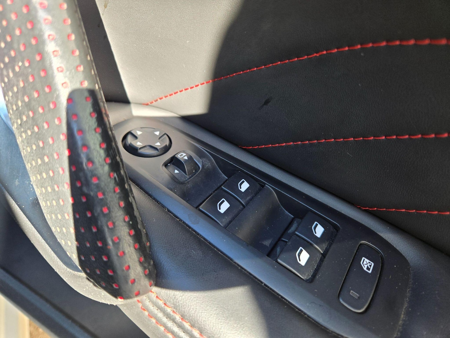 Used Peugeot 308 for sale - 78115470: Photo 34