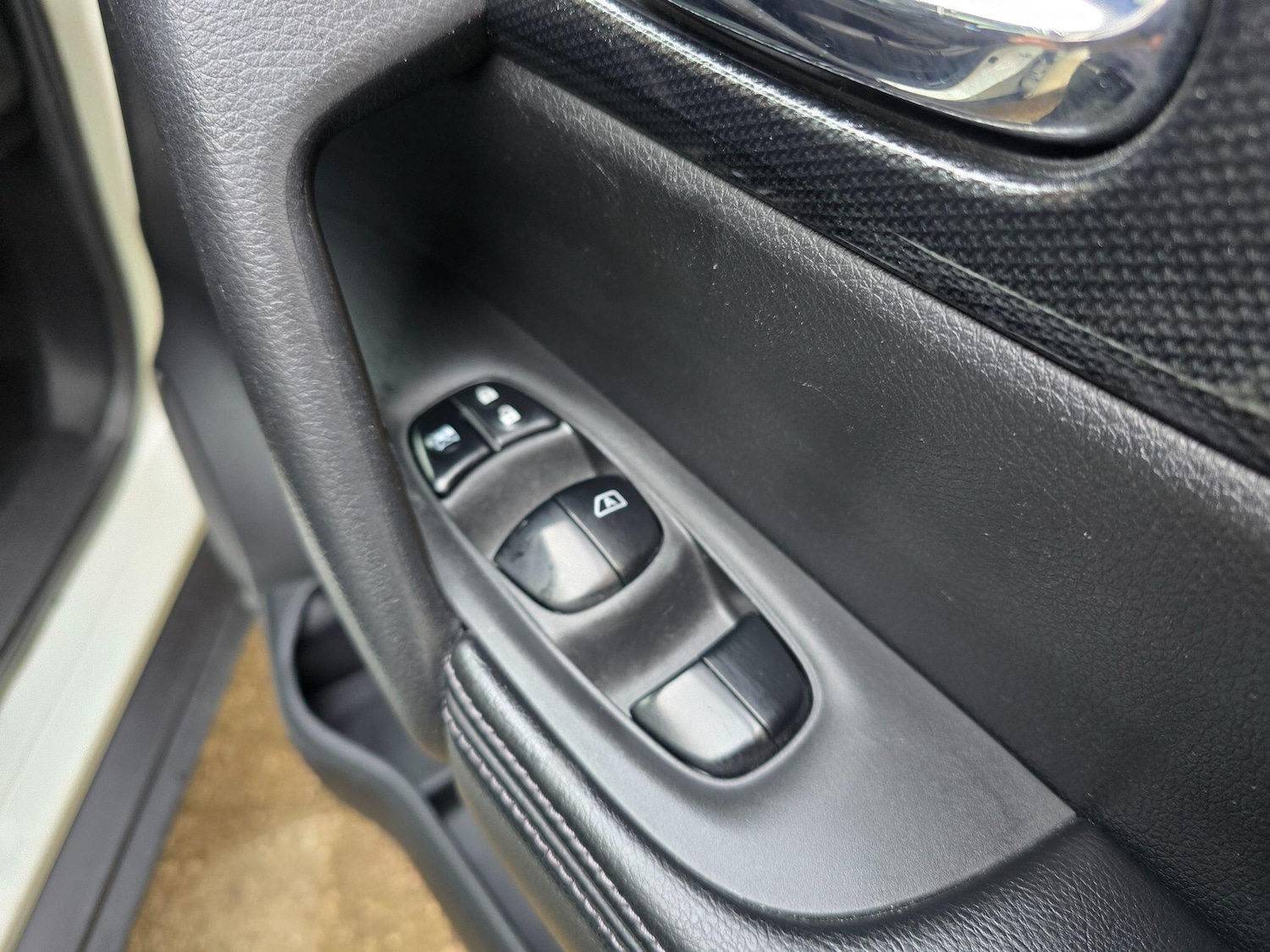 Used Nissan X-Trail for sale - 77396494: Photo 20