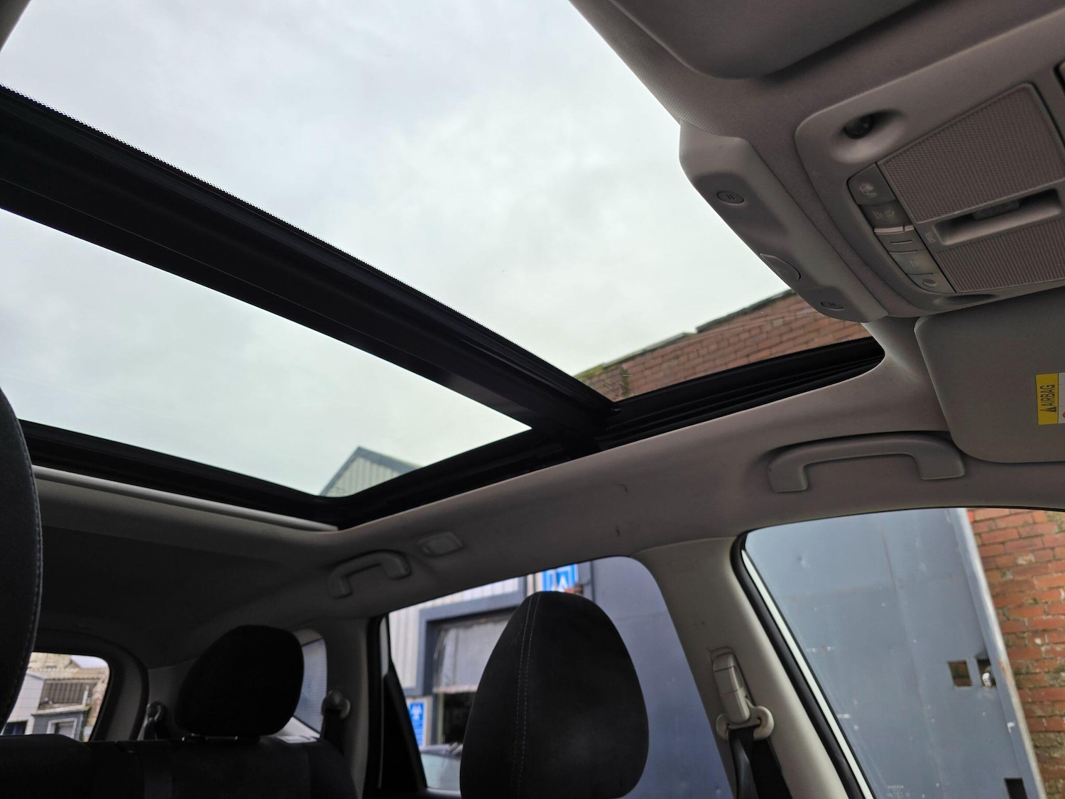 Used Nissan X-Trail for sale - 77396494: Photo 31