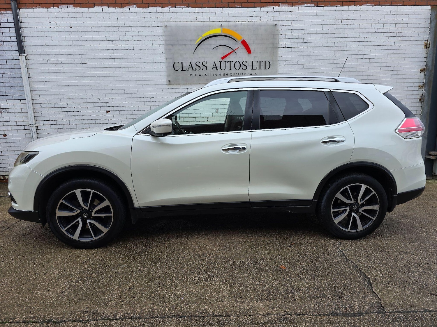 Used Nissan X-Trail for sale - 77396494: Photo 9