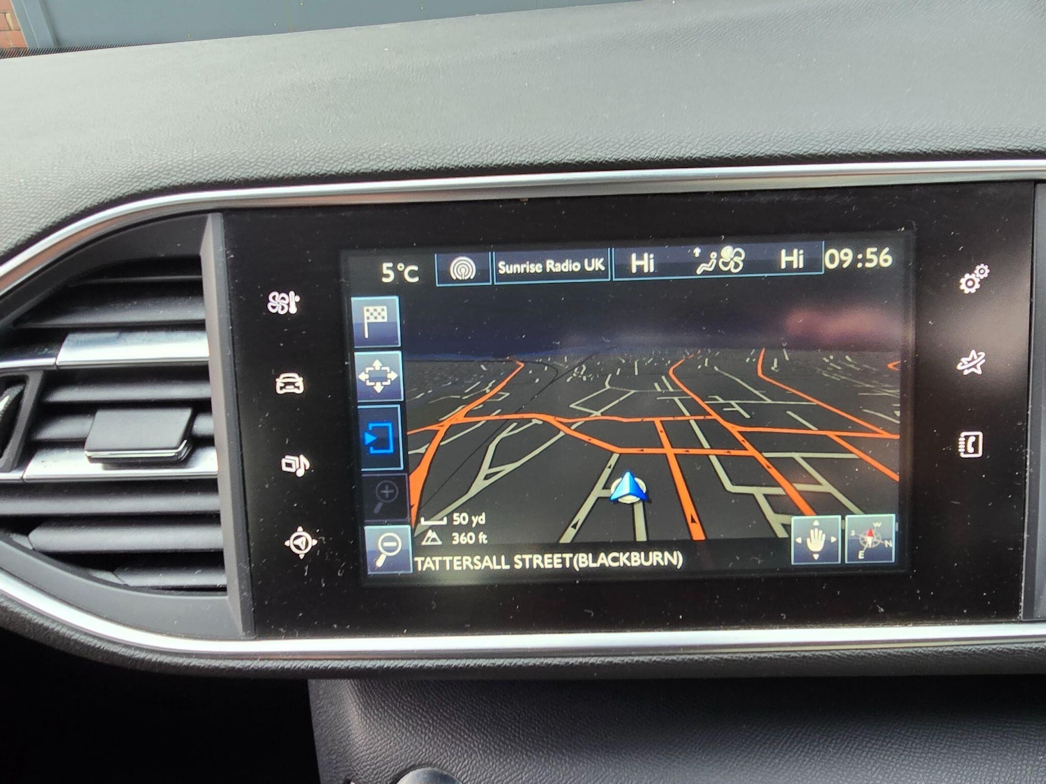 Used Peugeot 308 2015 for sale - 77016532: Photo 17